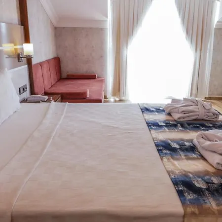 Sertil Royal Forest فندق أولدينيس